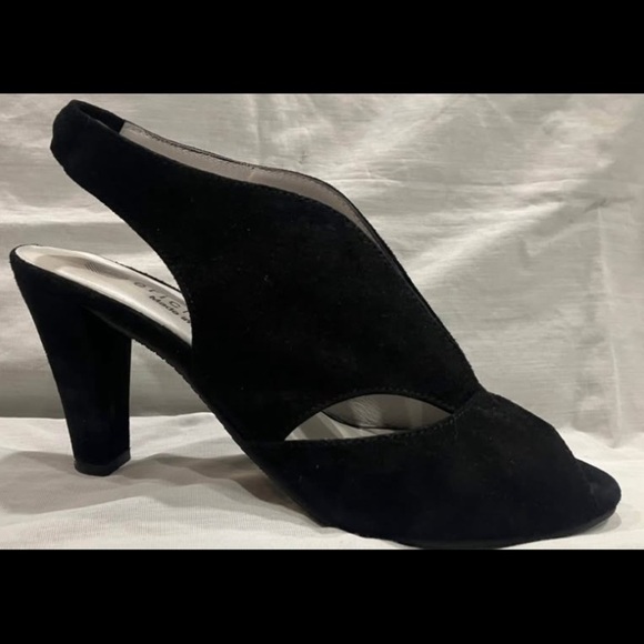 Women’s size 38 leather Elegant Black Slingback Heels Portugal - Picture 1 of 8